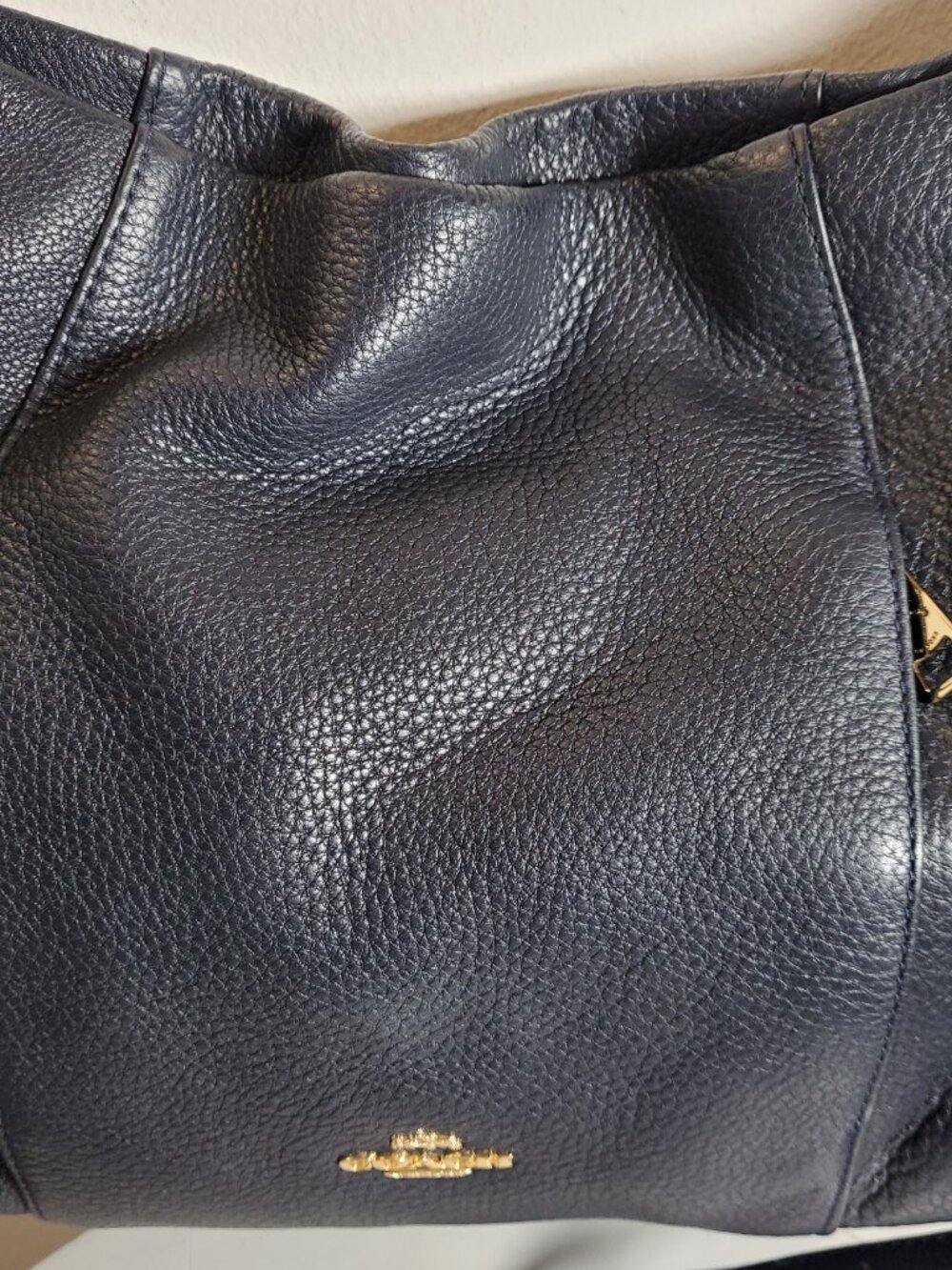 42. COACH dark navy pebbled hobo zip top shoulder bag gold hardware - Picture 5 of 12